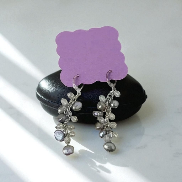 Vintage silver tone pearl beads earrings - Picture 1 of 6